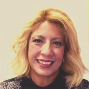 Maggie-Zaman-300x300