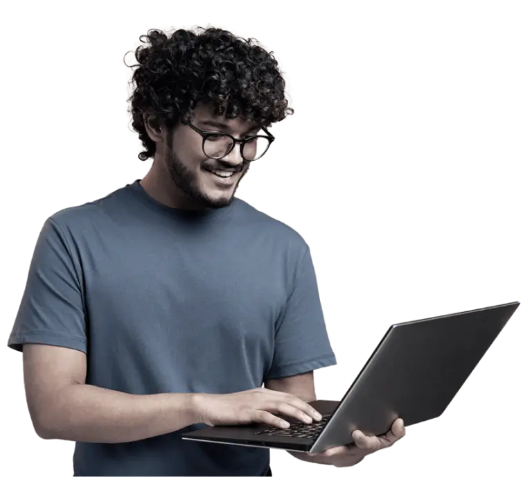 man-wearing-t-shirt-gesturing man-wearing-t-shirt-gesturing